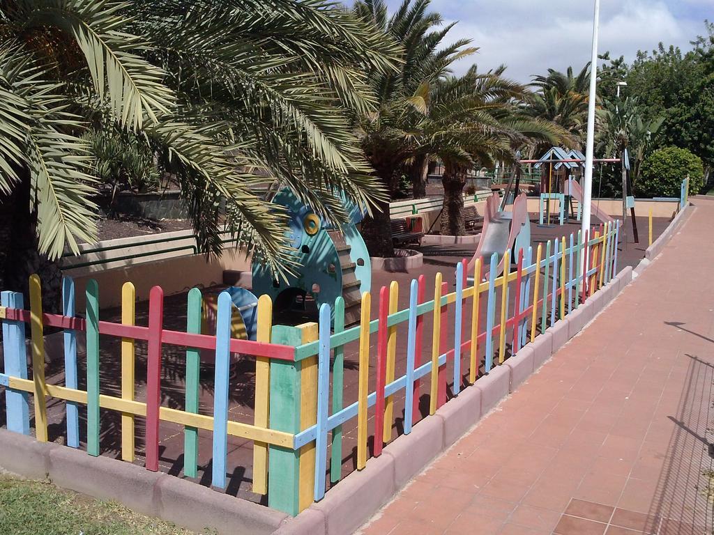 El Yate Aparthotel San Agustín Kültér fotó